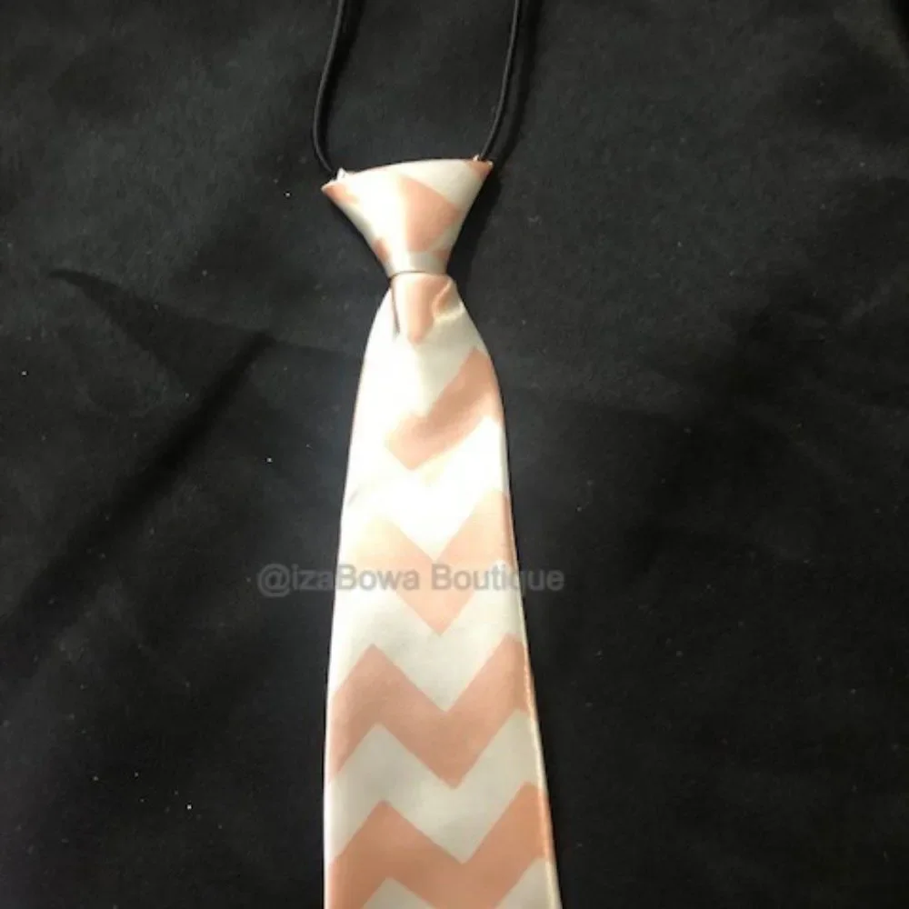 Pink Chevron Print Satin Tie TY1223 NWT Boutique